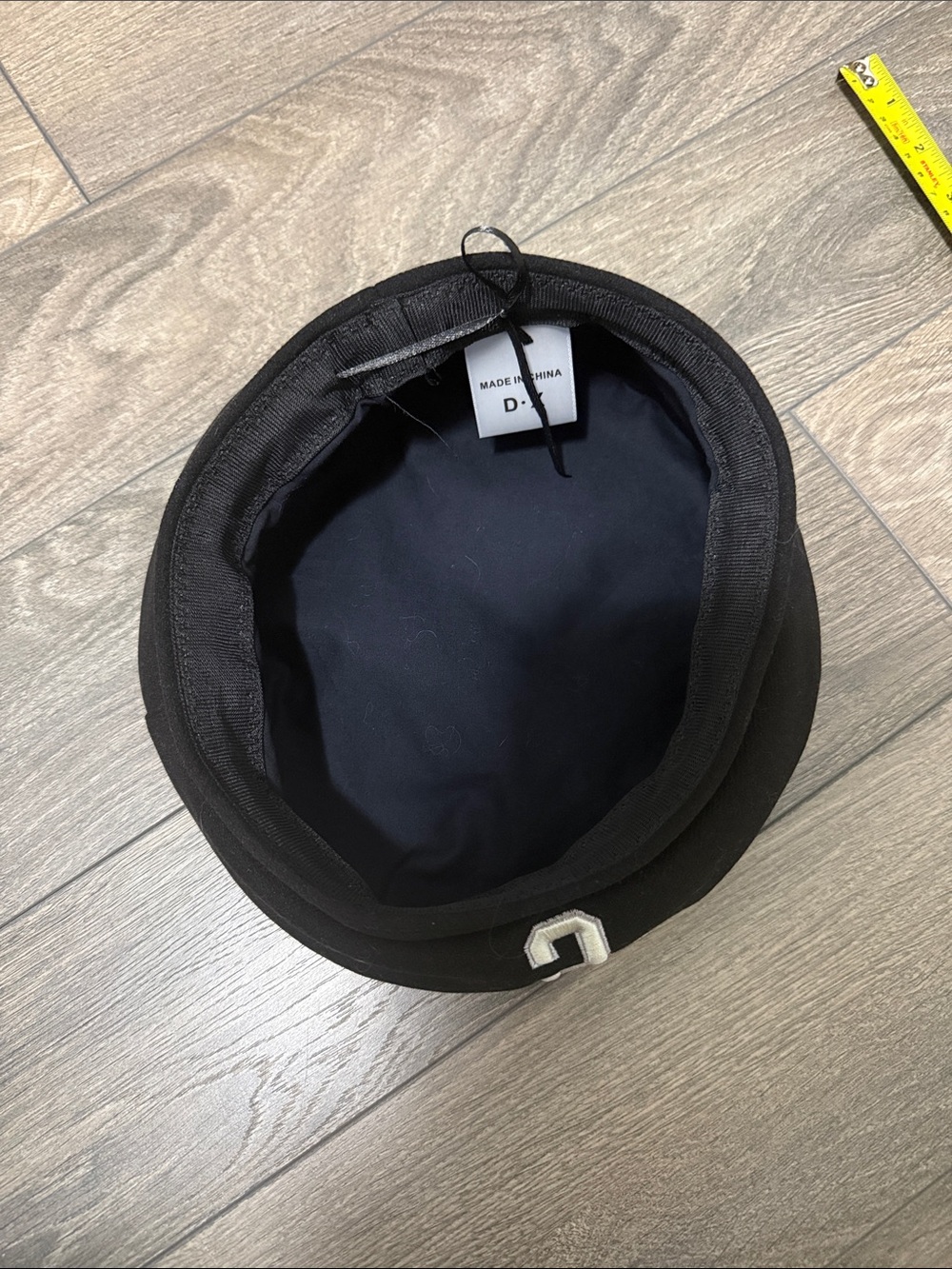 Delicious Black Kids Beret with White 'C' Patch - Picture 2 of 4